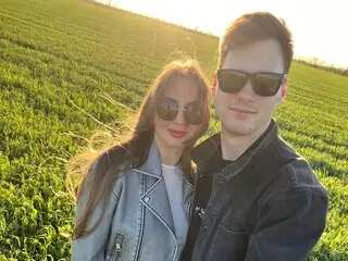 PashaAndMila livejasmine